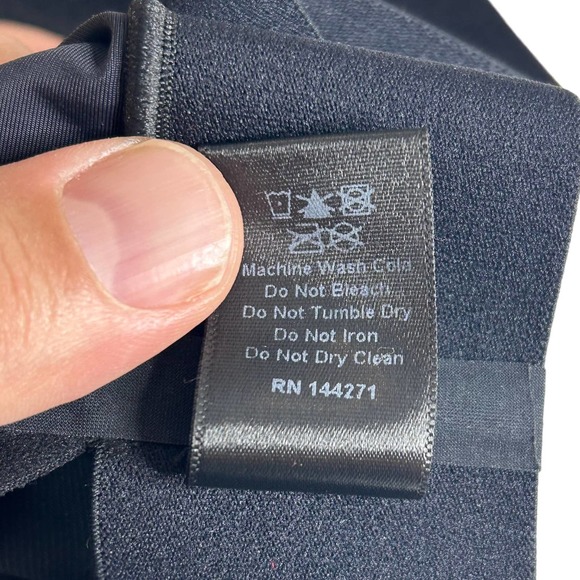 Ultracor Women's Terrain Micro Camo Camouflage Sports Bra Black Gray Small - Picture 8 of 8